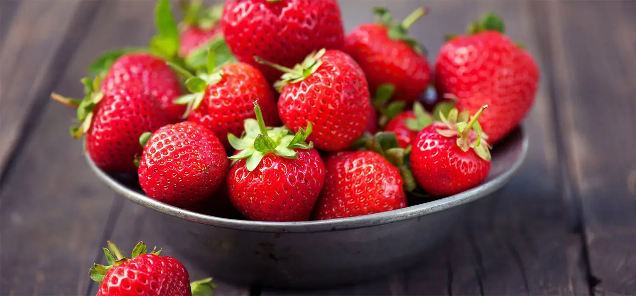 Selecting and Preparing Strawberries